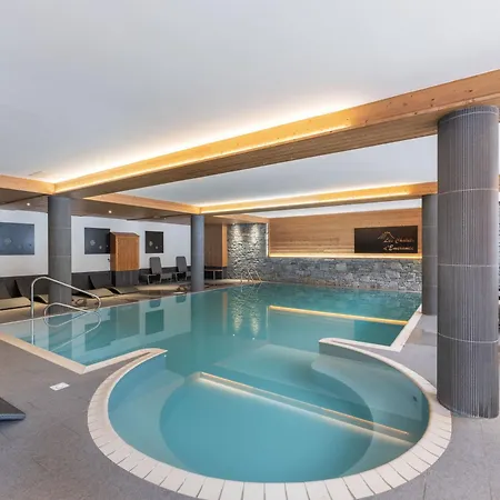 Avec Piscine, Sauna Et Terrasse Aux Saisies - Fr-1-809-1 Apartment